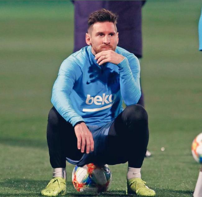 四名队友一 四名队友一